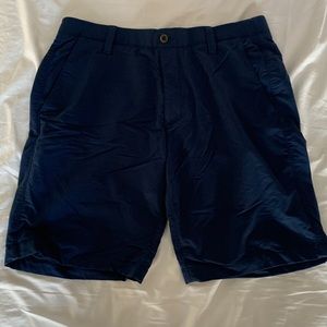 Mens Under Armour golf shorts, dark blue, size 36
